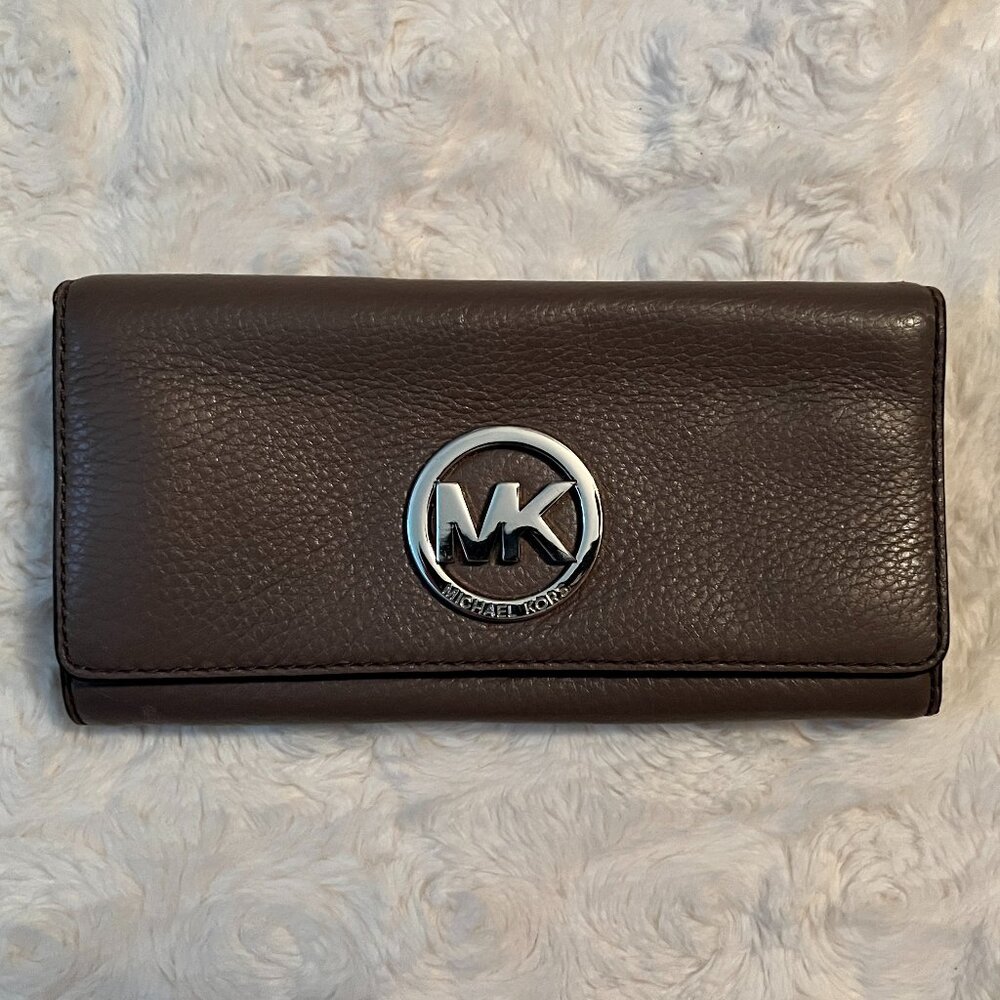 Micheal Kors Wallet